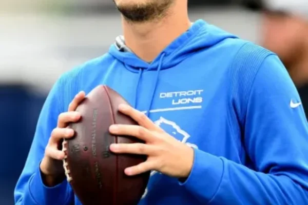 Goff Goes for Gold: Lions QB Wants Big Bucks! Teammate Cheers His Detroit Impact!